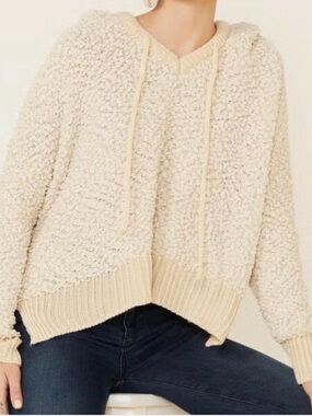 POL cream popcorn knit hooded pullover sweater medium
